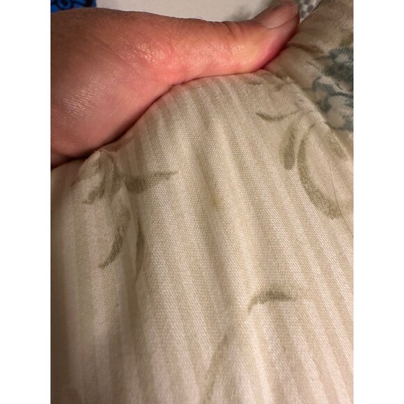 Chris Madden Floral Stripped Weaved Throw Pillow Set French Cottage Chic  Read - Picture 12 of 13